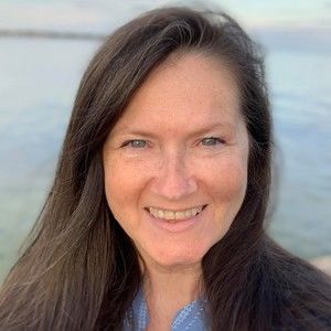 Meet your Posher, Jada